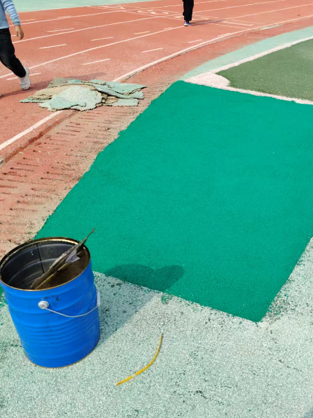 长沙球场翻新修补改造专项服务介绍